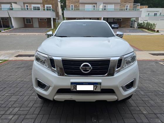 NISSAN FRONTIER 2.3 16V TURBO DIESEL XE CD 4X4 AUTOMÁTICO